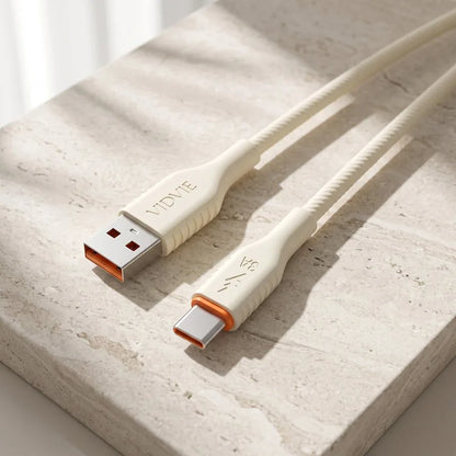 Cable de Carga Rápida USB-A a Tipo C 3A Vidvie · Silicona Líquida